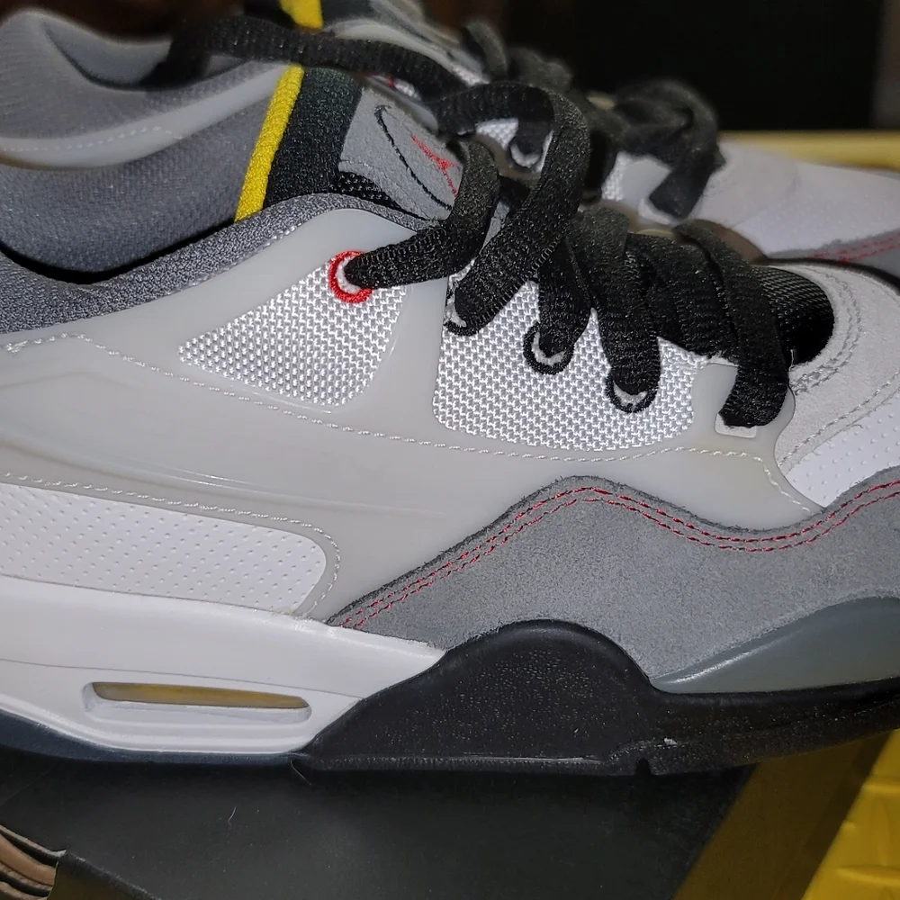 Air Jordan 4 RM BG PRM Size 4y (Which Is Same As 6womens) - Picture 10 of 10